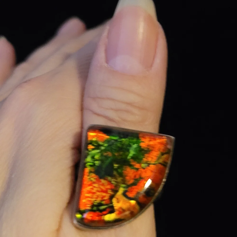 Dichroic Glass Statement Ring,  sz 7.75; set in sterling silver - Picture 6 of 9